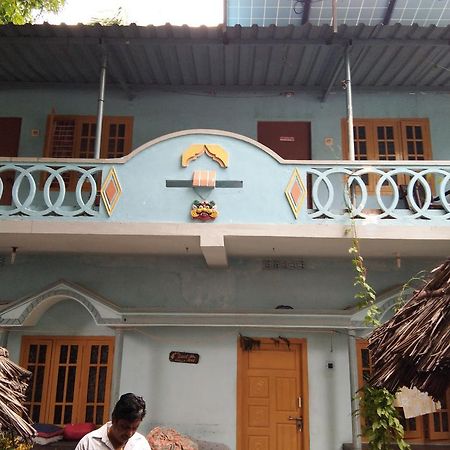 Bobby Guest House Хампі Екстер'єр фото